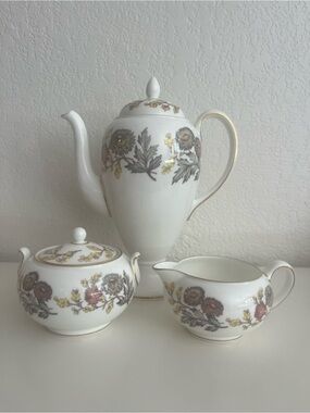 Wedgwood Lichfield Coffee/Tea, Cream and Sugar Set